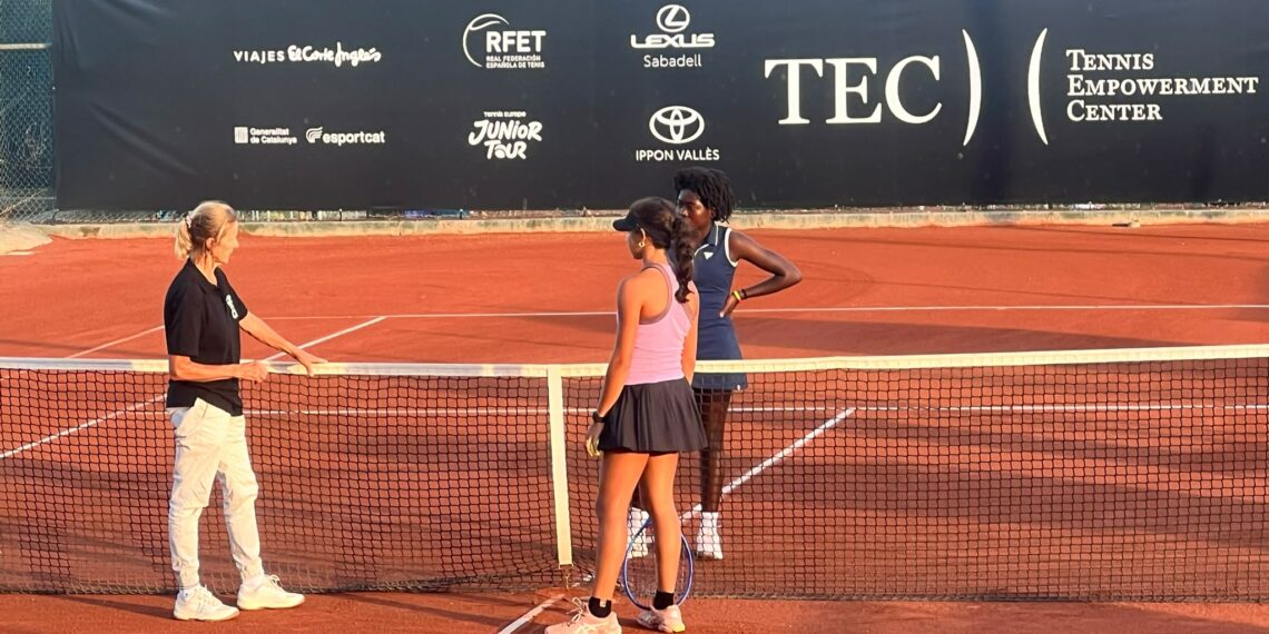 World TEC Cup 2026 : Gloria Temgoua fait tomber la numéro 1 et s’ouvre les portes des huitièmes à Barcelone