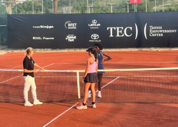 World TEC Cup 2026 : Gloria Temgoua fait tomber la numéro 1 et s’ouvre les portes des huitièmes à Barcelone