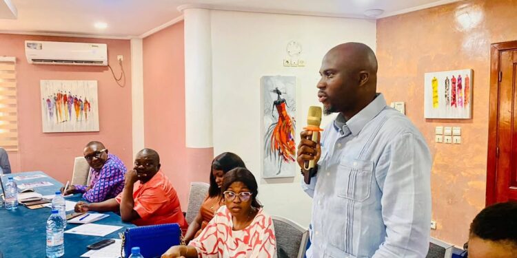 Littérature : Junior Haussin présente «Je suis nègre mais les Noirs ne m’aiment pas» le 3 octobre à Douala
