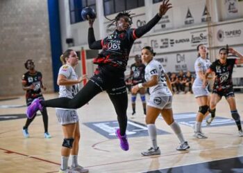 D2 féminine Française de Handball : Leaticia Pétronie Ateba, 12 buts pour une 4eme victoire des Panthères de Feu