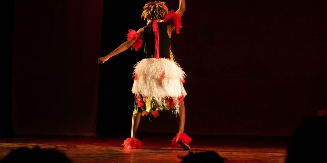 Spectacle : Bikutsi 3000 de Blick Bassy revient à Abidjan le 10 octobre