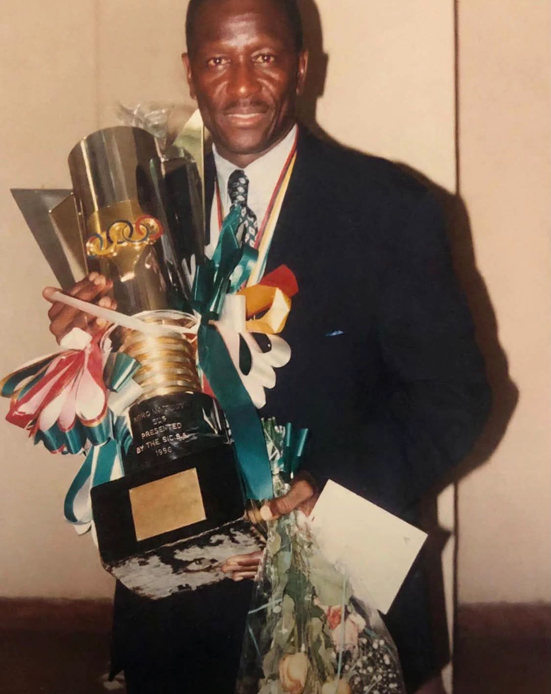 Nécrologie : Jean Manga Onguene, le dernier coup de sifflet de la tête d’or