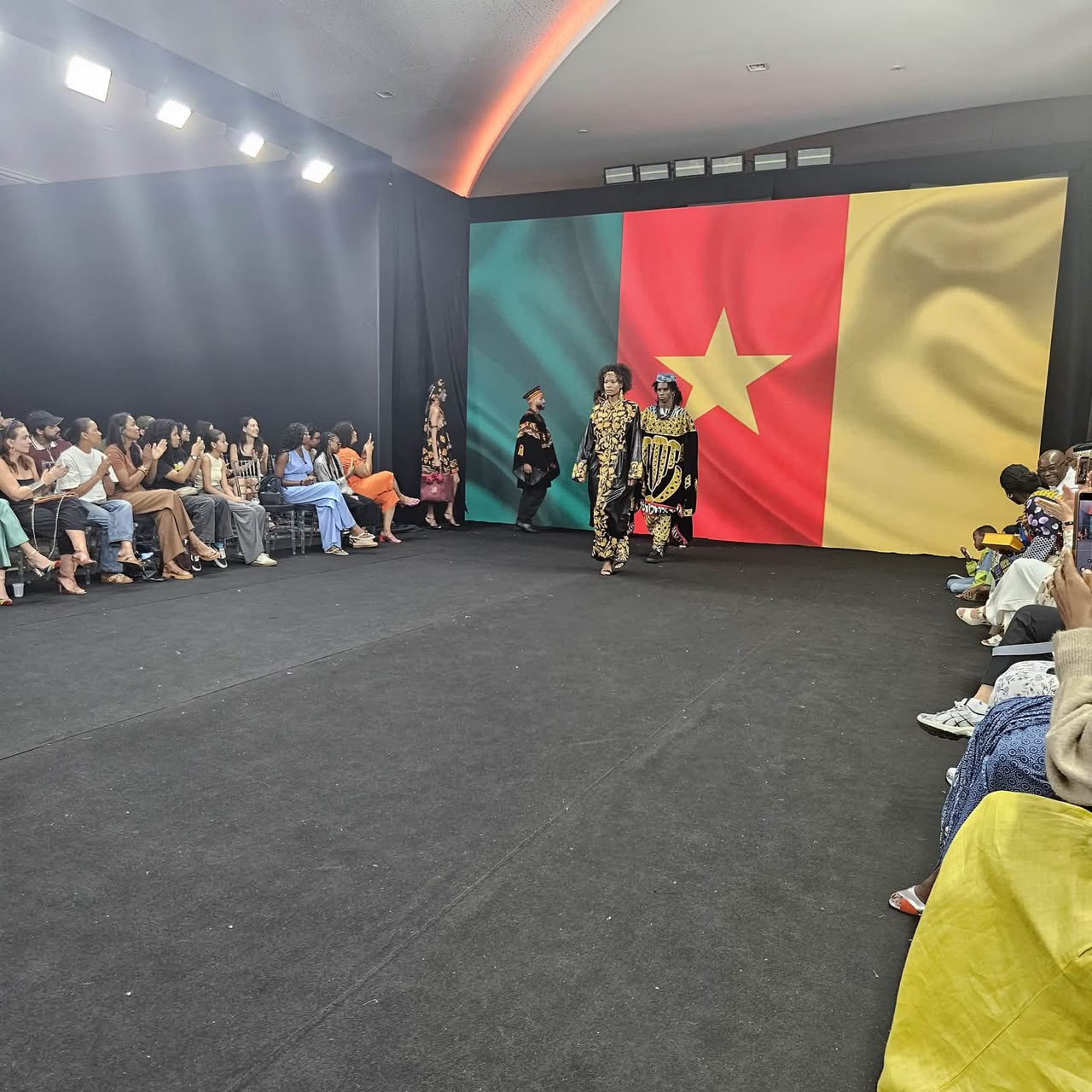 Mode : le Cameroun fait rayonner son patrimoine vestimentaire au Brasília Trends Fashion Week