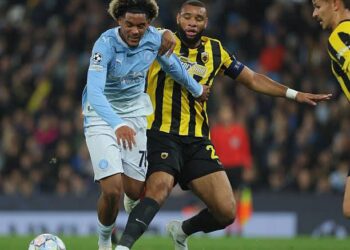 Ligue des Champions : Harold Moukoudi dans la tourmente, une soirée Européenne dominée par les buts